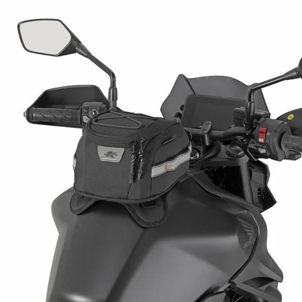STO106 tank bag mounted on kappa honda cb750hornet 25 MOTO SAN
